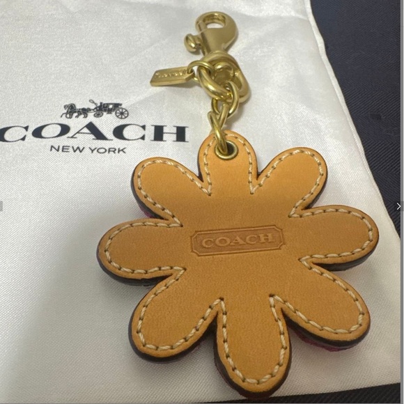 Coach Y2K Daisy Monogram Bag Charm EUC - Picture 3 of 4